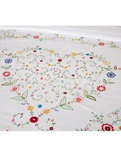 Capa P/ Edredão bordada a mão - Tecido 100% algodão percal branco