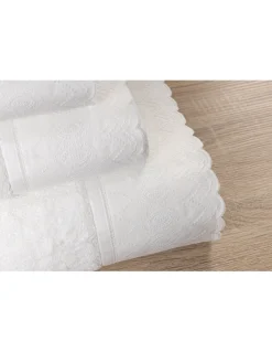 Jogo de 3 toalhas 100% algodão  600 gr./m2  - C/ renda aplicada Luxor