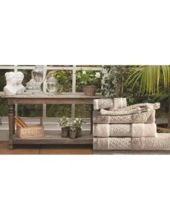 Toalhas nature em algodão natural e linho natural