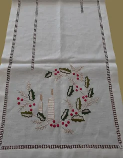 50x150 cm - Caminho de mesa 100% linho - Bordados da Lixa