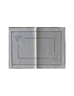 52x37 cm - Individuais de mesa 100% linho bordado a mão - bordados da lixa