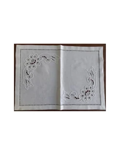 52x37 cm - Individuais de mesa 100% linho bordado a mão - bordados da lixa
