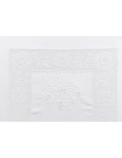 170x270 cm - Toalha de mesa de linho bordada C/ crochê a mão