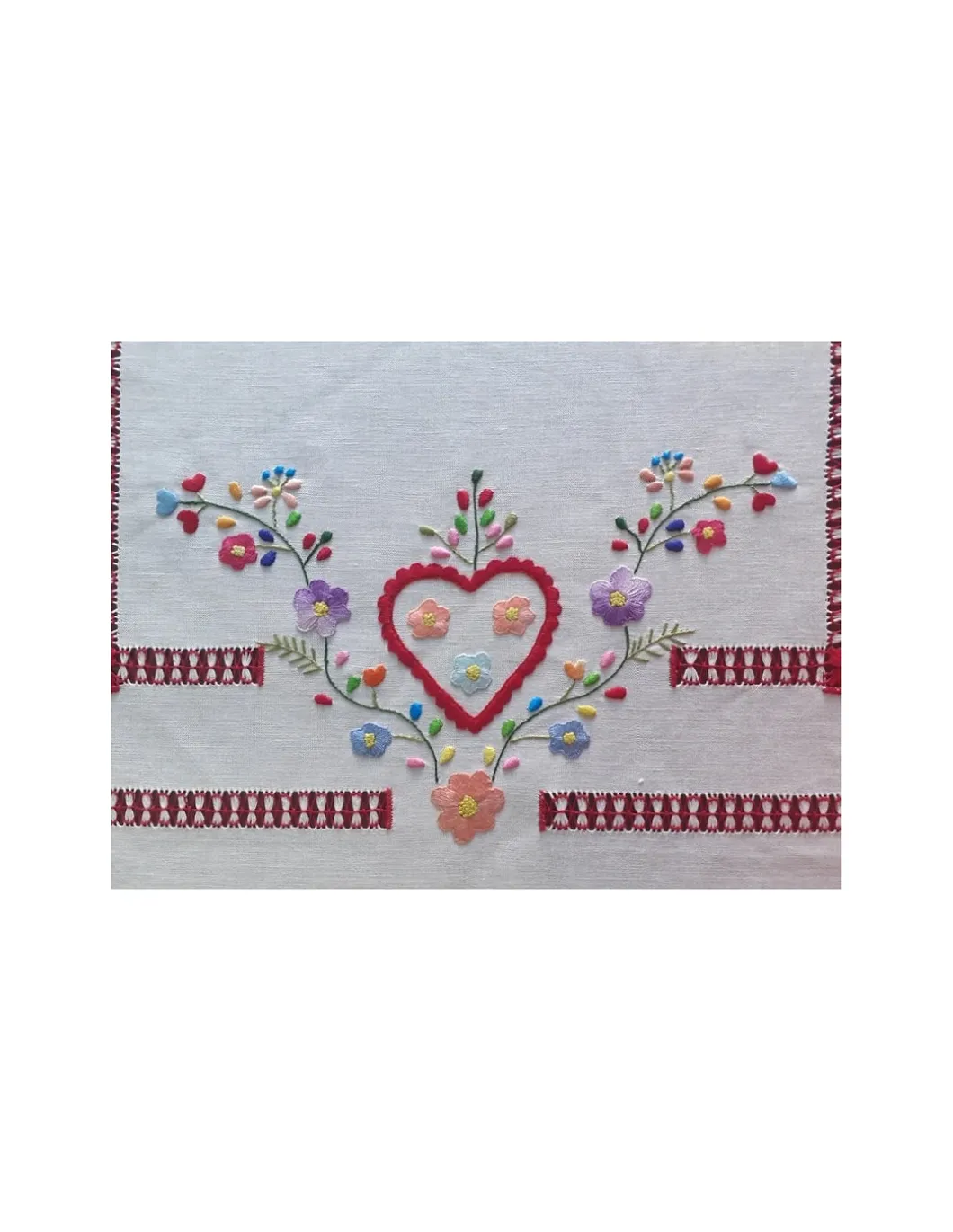 170x270 Toalha de mesa de linho bordada a mão - Namorados