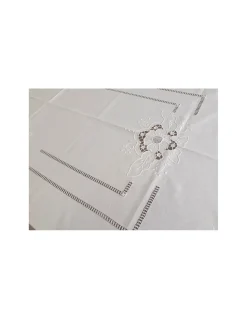 175x275 Toalha de mesa de linho bordada a mão - bordados da lixa